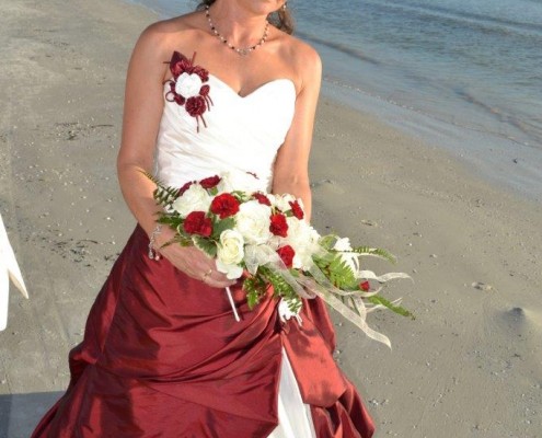 Braut mit Brautstrauß in Florida